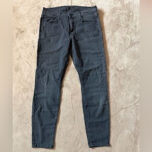 MOTHER The Looker Charcoal Skinny Jeans
